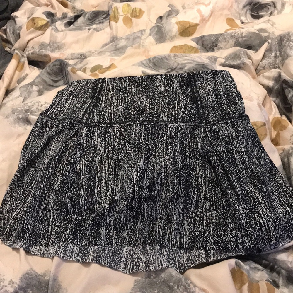 Lululemon skirt